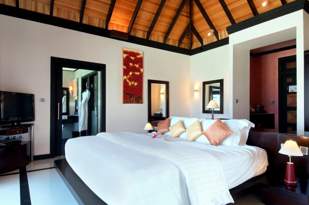 Hilton Maldives Iru Fushi Resort & Spa Dhigurah  Room photo